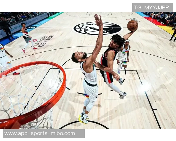 谢顿夏普获开拓者初步续约报价四年九千万美元的消息引发关注