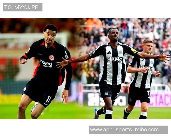 卡拉格建议伊萨克与埃基蒂克双双首发提升球队攻击力