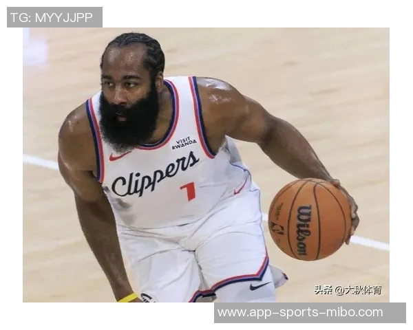 哈登谈比赛策略强调录像分析与调整的重要性