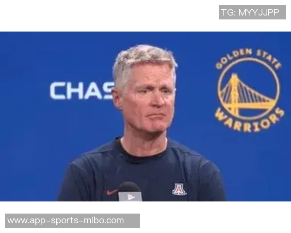 科尔谈被评为体育界最佳领导者的秘诀:库里的存在让我更轻松